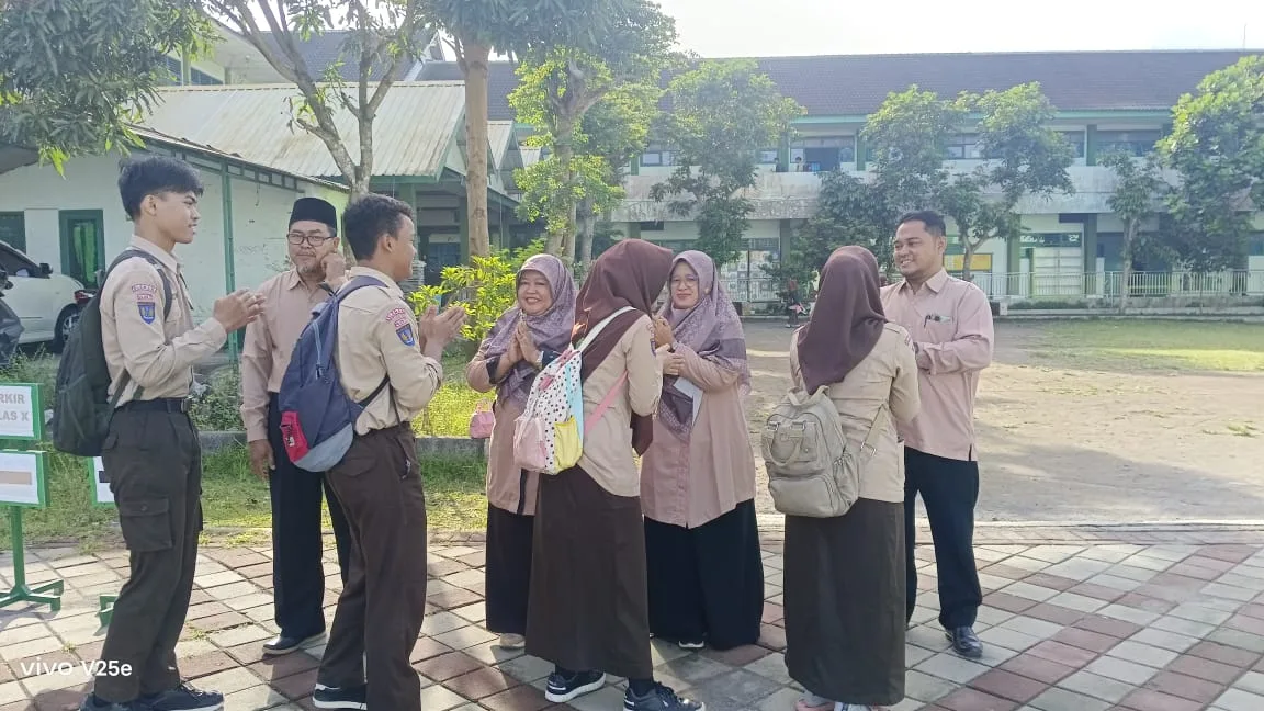 Budaya Pagi 5S di MAN 5 Sleman Wujudkan Karakter Positif Peserta Didik