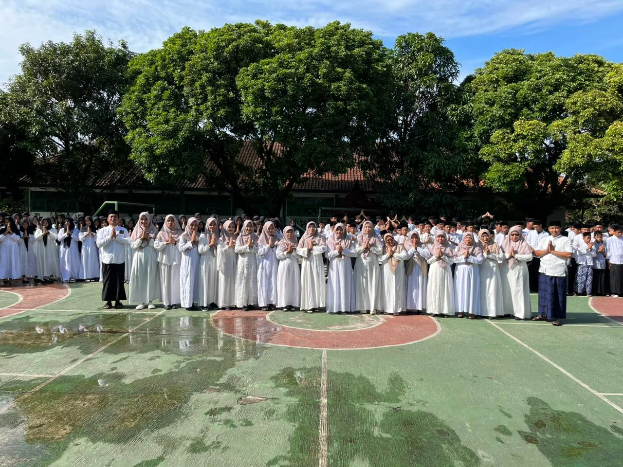 MTsN 2 Sleman Tumbuhkan Jiwa Santri melalui Upacara, Seni Religi, dan Tadabbur Al-Qur’an