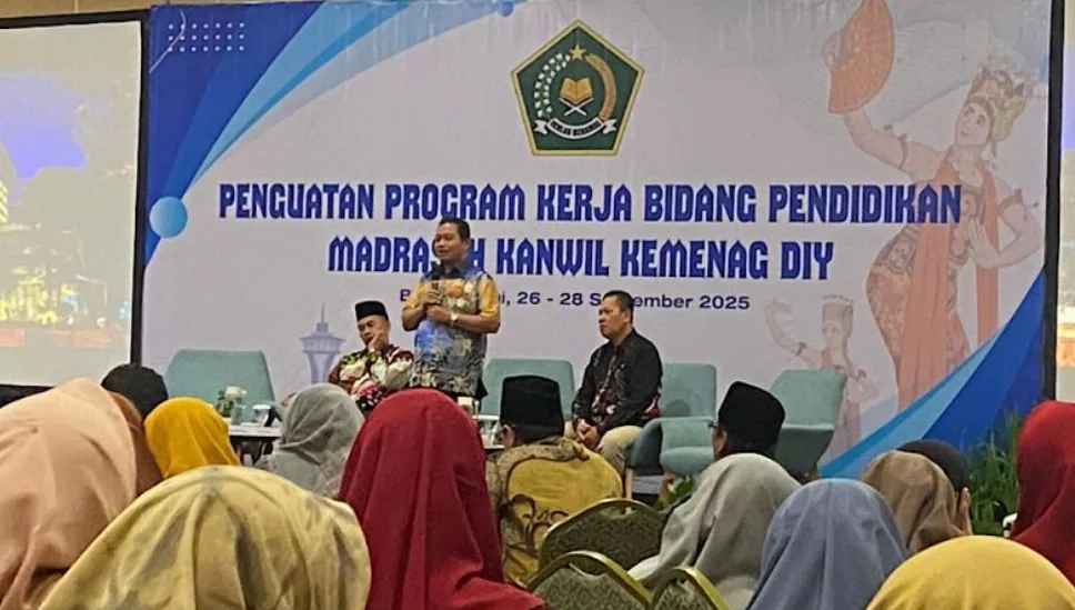 Wujudkan Madrasah Jogja Istimewa, MTsN 3 Sleman bersama Kelompok Kerja Kepala Madrasah DIY Benchmarking ke MAN 1 Banyuwangi
