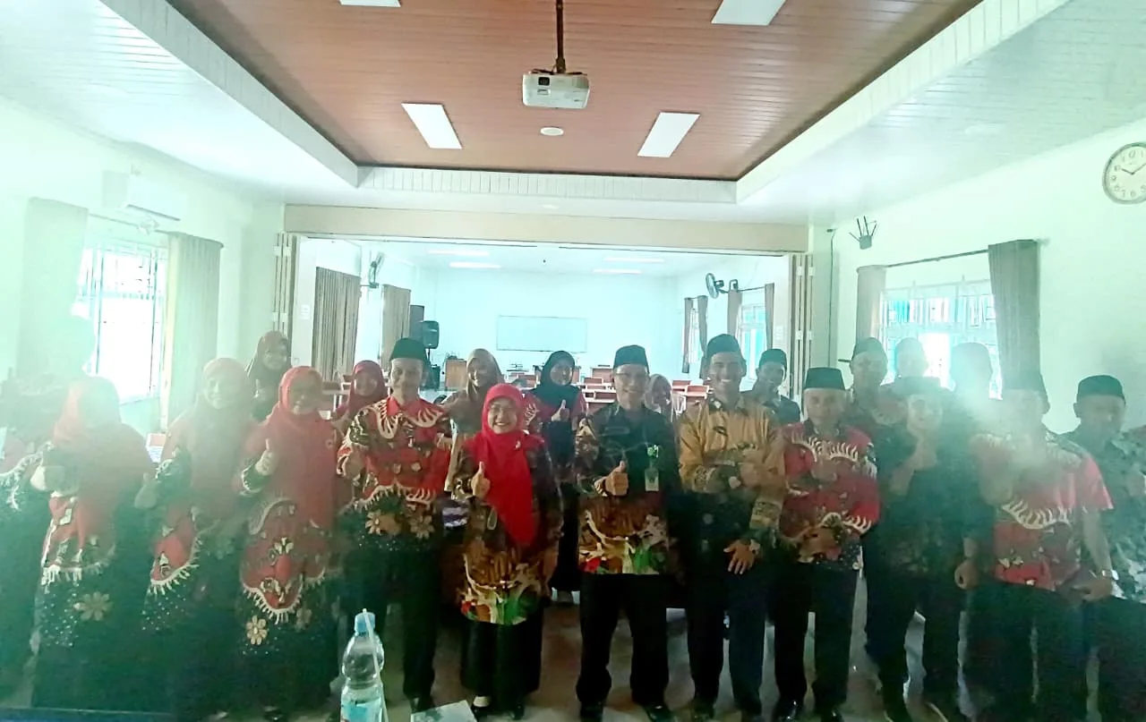 Irmayanti, Guru Fikih MTsN 9 Sleman Ikuti Workshop Pembelajaran Mendalam dan Implementasi Kurikulum Berbasis Cinta