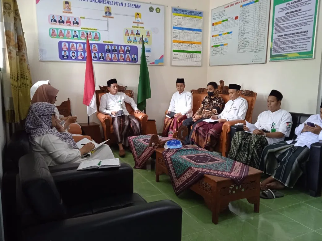 MTsN 3 Sleman Bentuk Panitia dan Lakukan Kordinasi Siapkan Acara Lanjutan Peringatan HSN 2025