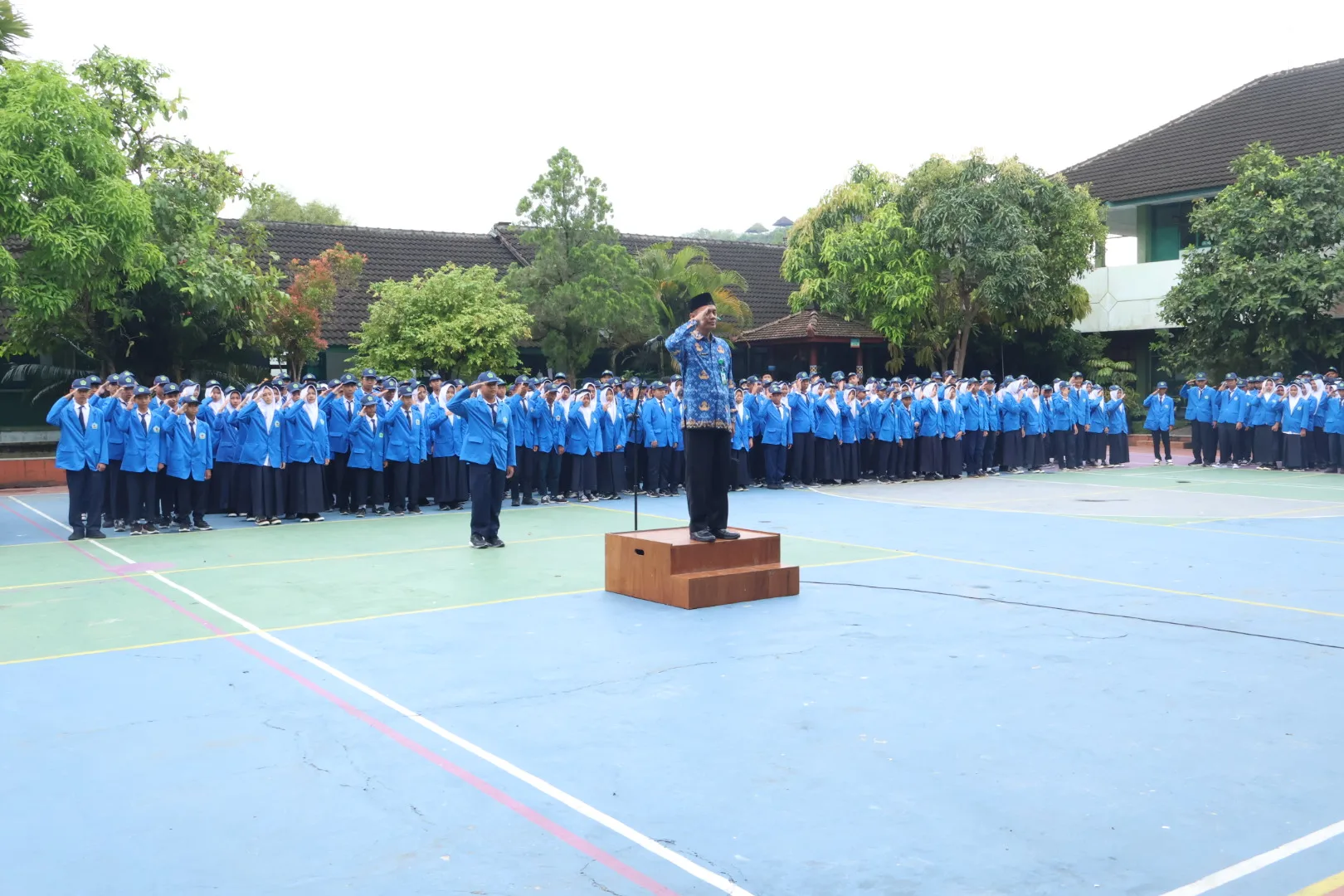 Peringati Hari Sumpah Pemuda ke-97, MTsN 8 Sleman Gelar Apel