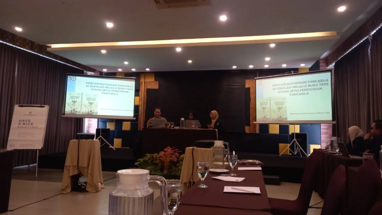 Guru MTsN 3 Sleman Hadiri FGD: Pengarusutamaan Pancasila dalam Kebijakan Penddikan Kewarganegaraan di Sekolah