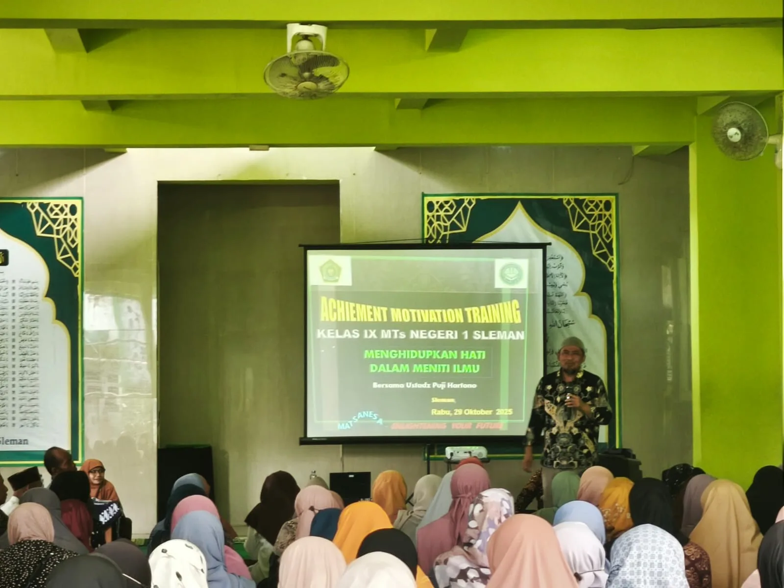 MTs Negeri 1 Sleman Selenggarakan Achievement Motivation Training bagi Siswa Kelas IX dan Wali Murid