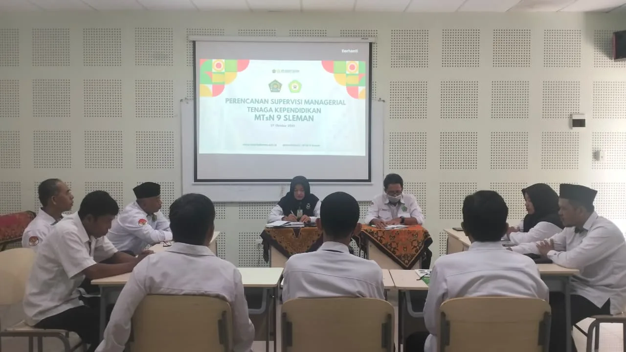 MTsN 9 Sleman Tingkatkan Kinerja Pegawai Melalui Supervisi Manajerial