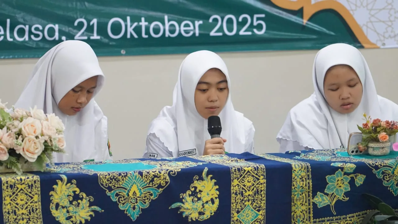 Semarak Hari Santri 2025, MAN 3 Sleman Gelar Simaan Al Qur’an 30 Juz Secara Live