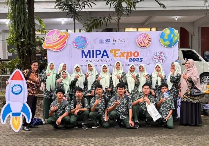 Seru dan Inspiratif! Siswa MAN 3 Sleman Jelajahi Dunia Sains di MIPA Expo 2025 UGM