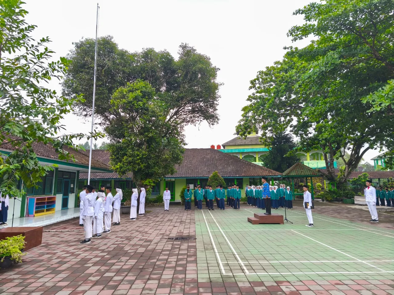 Upacara Hari Sumpah Pemuda ke-97 di MTs Negeri 1 Sleman Berlangsung Khidmat