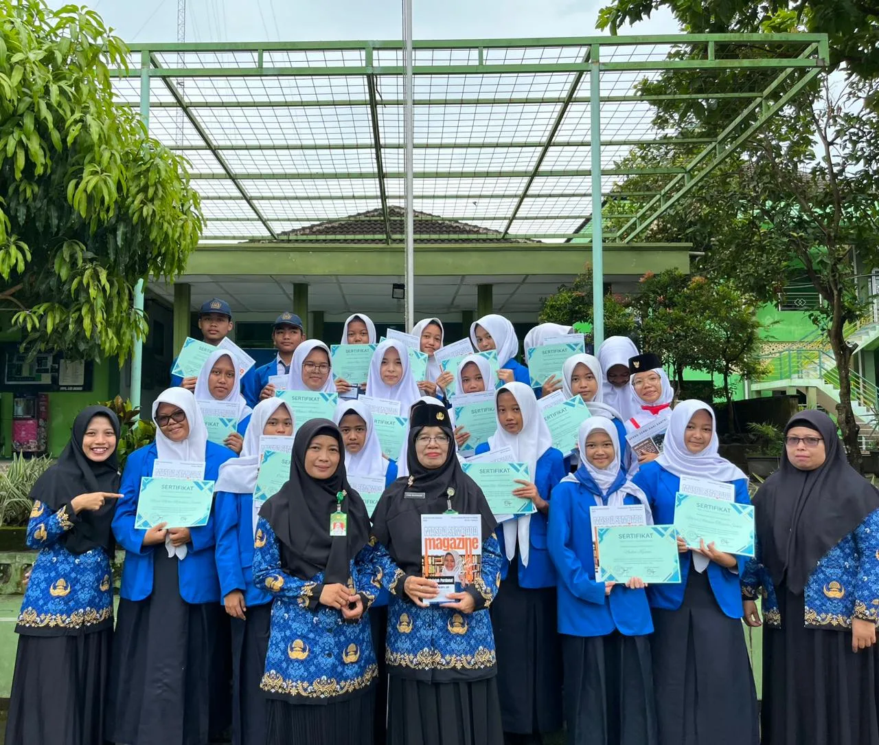 Generasi Literasi Beraksi! Perpustakaan Masda Sembada MTsN 2 Sleman Luncurkan Majalah Perdana “Masda Sembada Magazine”