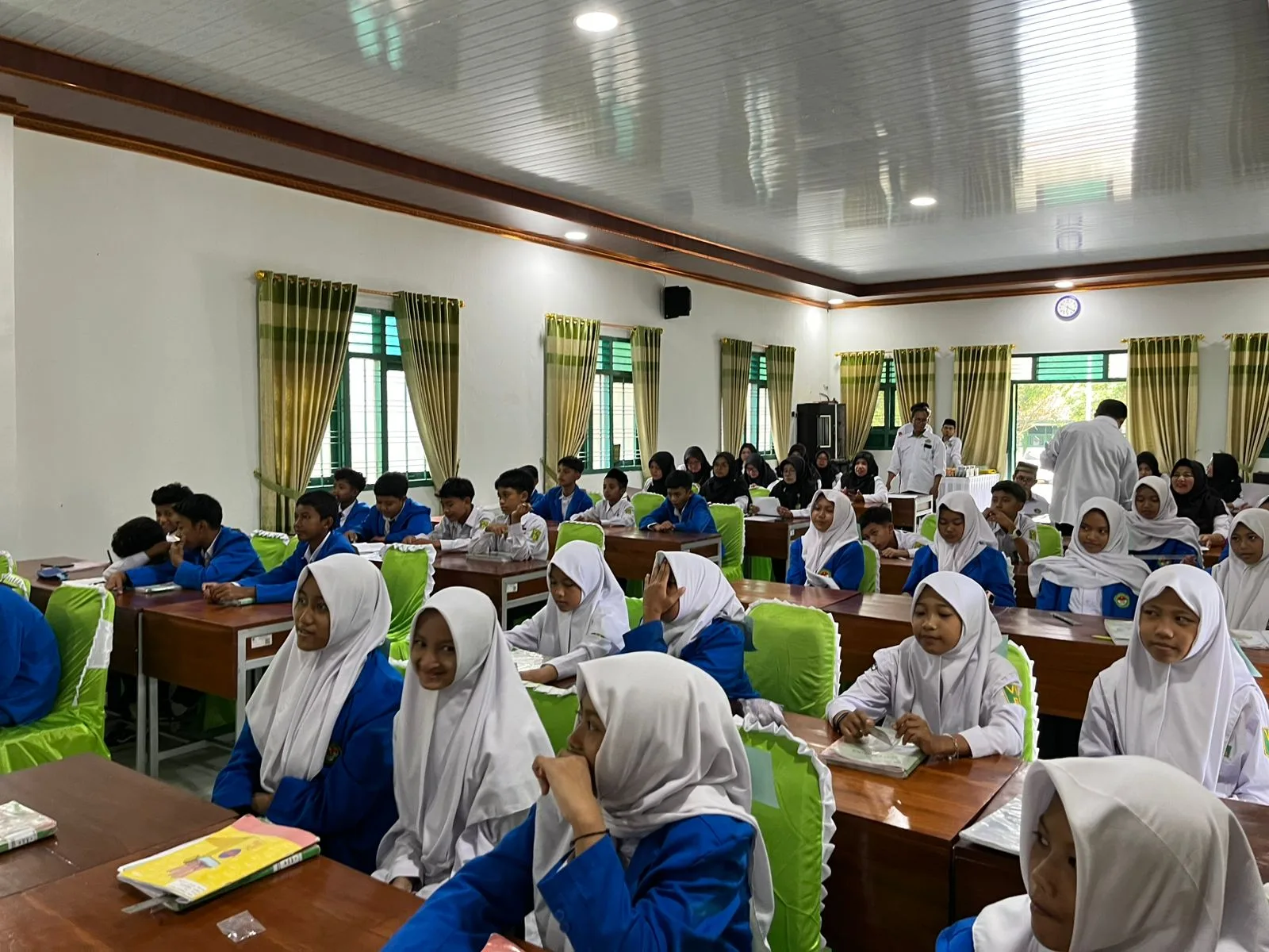 Lesson Study: Kolaborasi Guru, Inspirasi Siswa