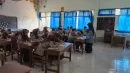 Supervisi Pembelajaran Bahasa Inggris Dorong Kreativitas Guru dalam Mengajar Recount Text