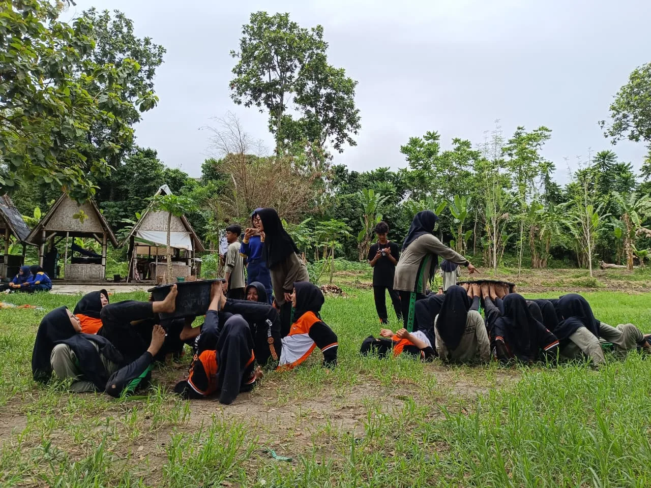 Pengurus OSIS Madyadesta MTsN 8 Sleman Antusias Ikuti Kegiatan Outbond di BALIBO