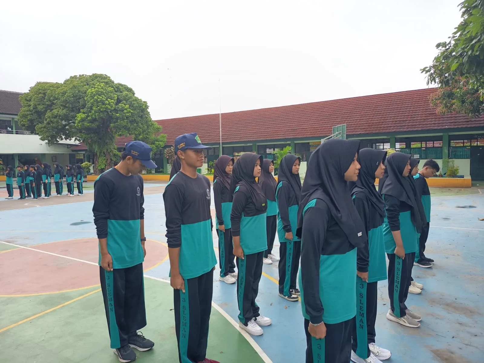 Semangat Kepemimpinan Baru, Calon Pengurus Organisasi MTsN 3 Sleman Periode 2025/2026 Gelar Latihan Pelantikan