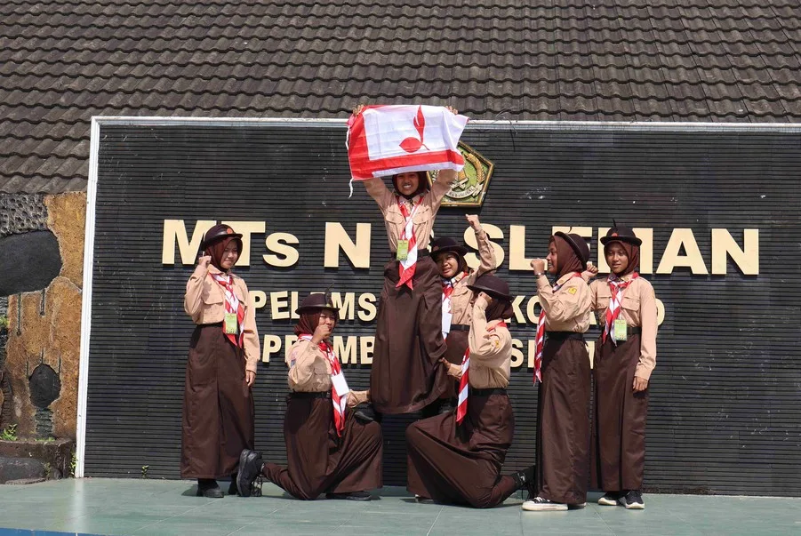 Lomba Yel-Yel LT 1 Pramuka MTsN 8 Sleman Warnai Kemeriahan dan Kekompakan Regu