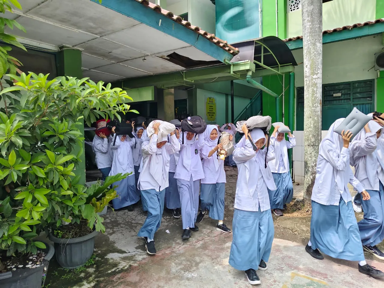 Siswa MAN 2 Sleman Ikuti Penyuluhan Kebencanaan dari BPBD Sleman