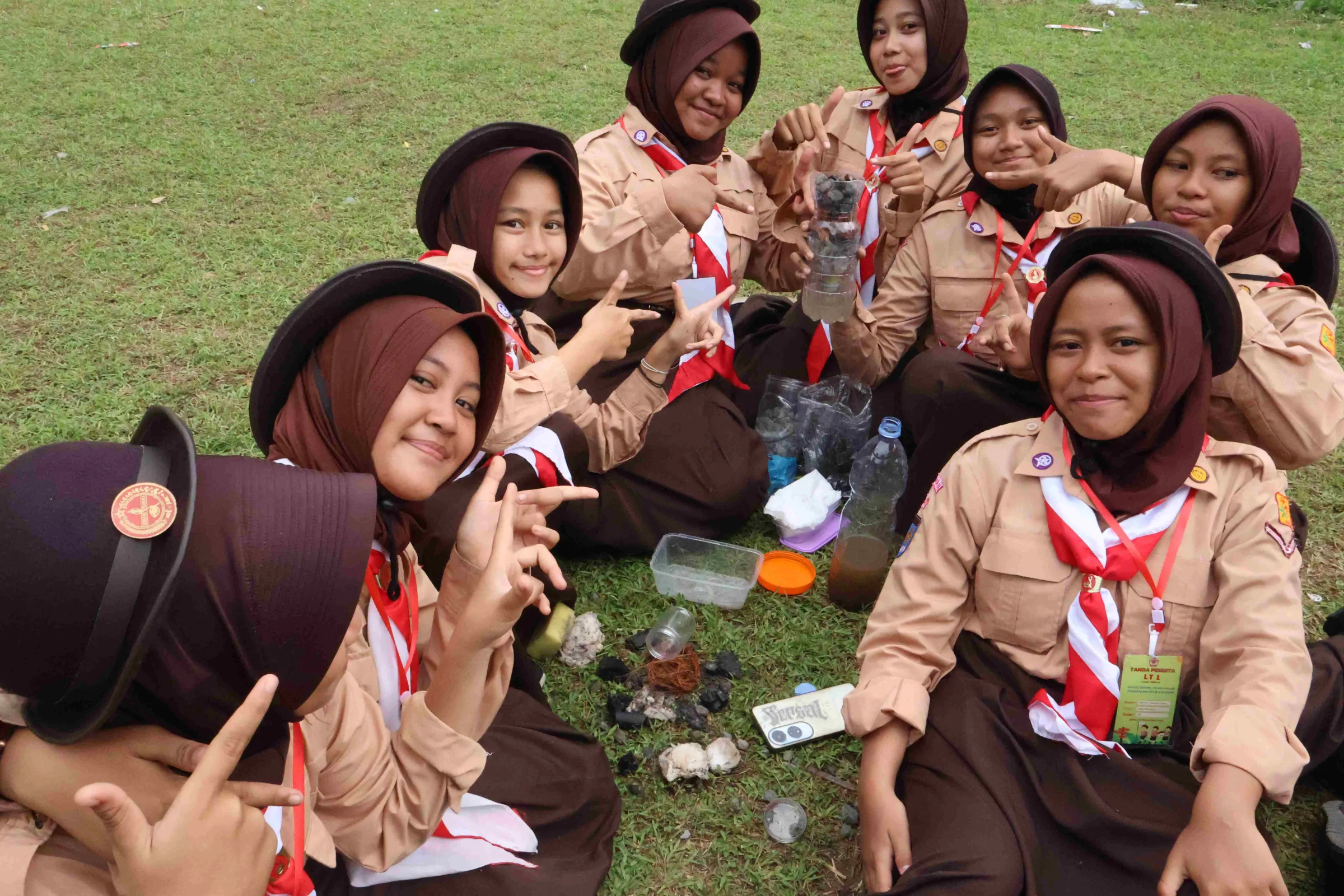 Latih Kepedulian Lingkungan, LT 1 Pramuka MTsN 8 Sleman Hadirkan Tantangan Filtrasi Air Sederhana