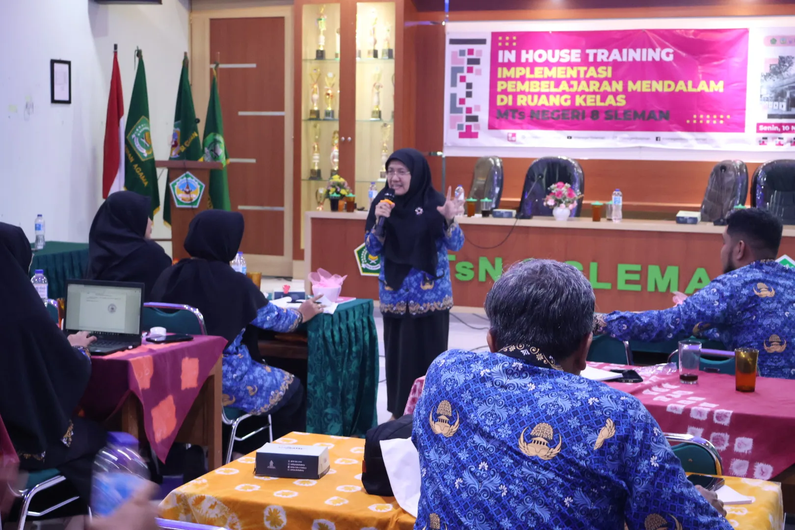 IHT MTsN 8 Sleman Hadirkan Pendalaman Kurikulum Berbasis Cinta bersama Pengawas Madrasah Kemenag Sleman