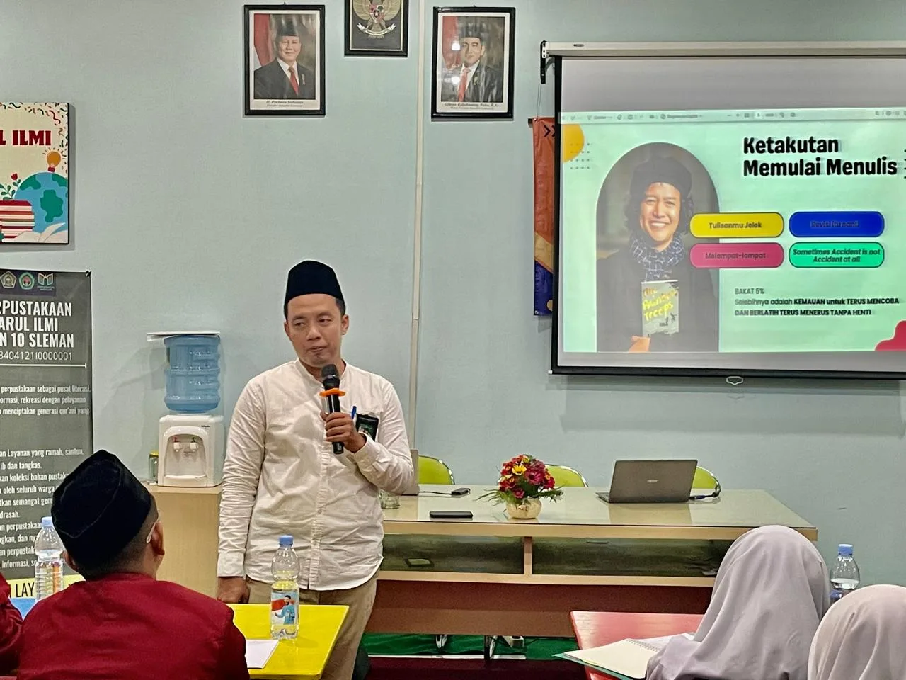 Menulis adalah Bekerja untuk Keabadian”: MTsN 10 Sleman Bekali OSIS dengan Bimtek Jurnalistik