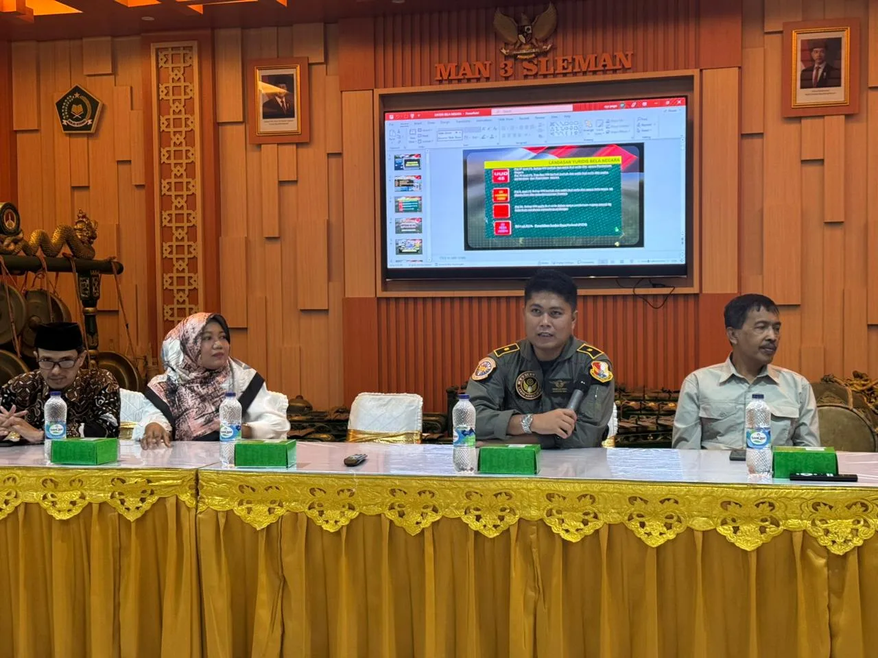 Kesbangpol Sleman Gelar Sosialisasi Bhinneka Tunggal Ika di MAN 3 Sleman
