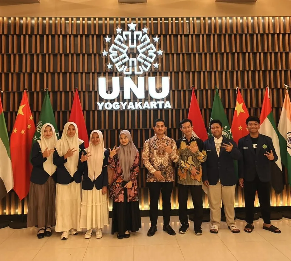 MAN 3 Sleman Hadiri Seminar Nasional Hari Guru 2025 di UNU Yogyakarta