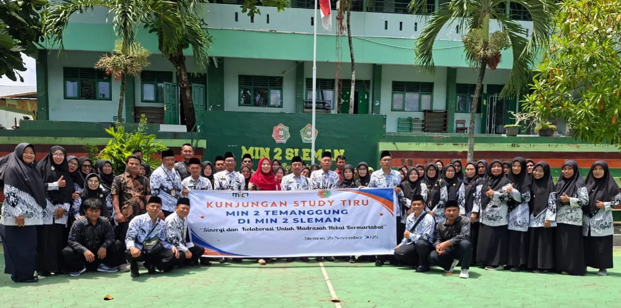 Kolaborasi untuk Berprestasi: MIN 2 Temanggung dan MIN 2 Sleman Saling Berbagi Inovasi