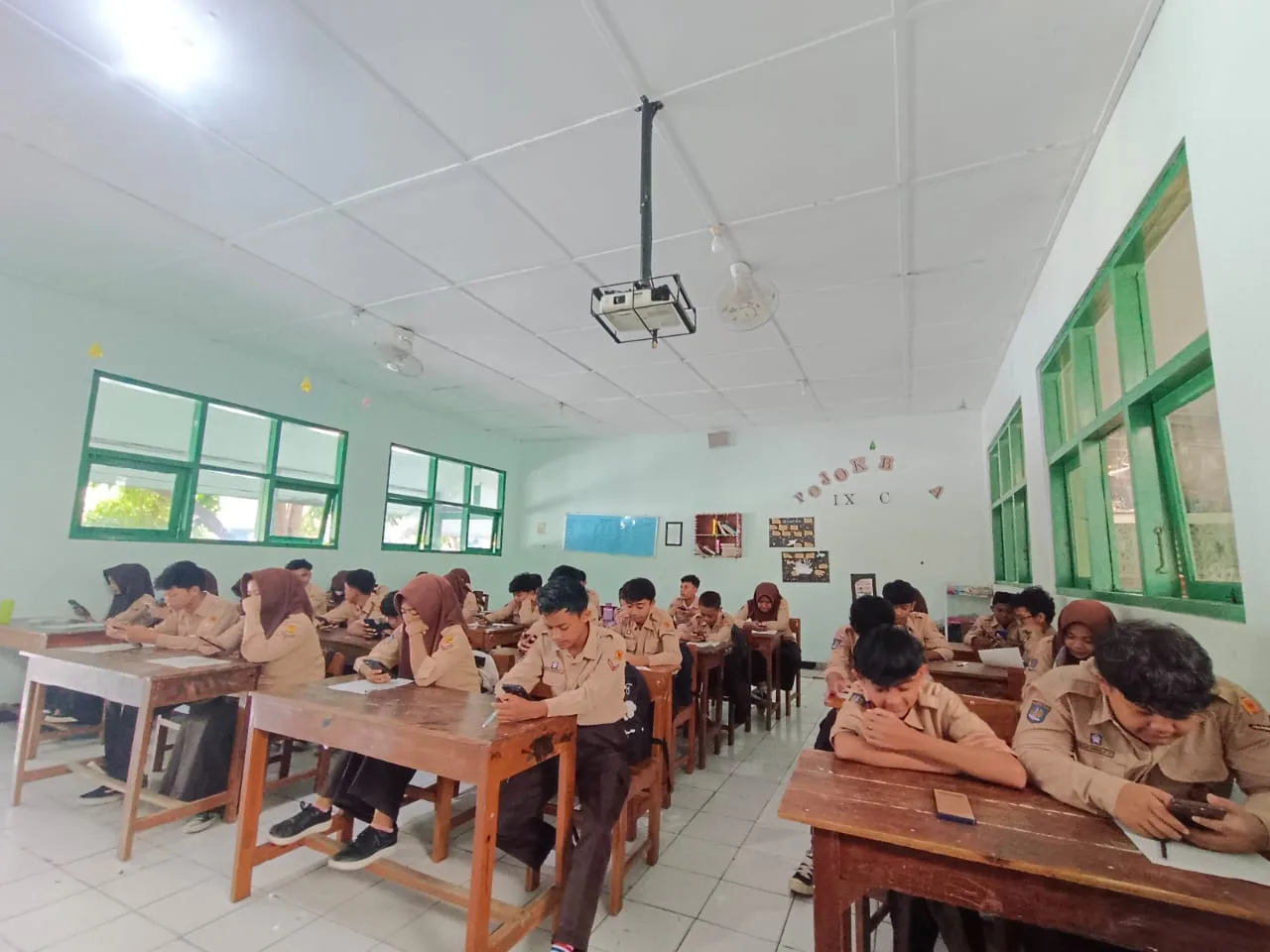 Try Out TKA Erlangga: Langkah Strategis MTsN 8 Sleman Tingkatkan Kesiapan Siswa