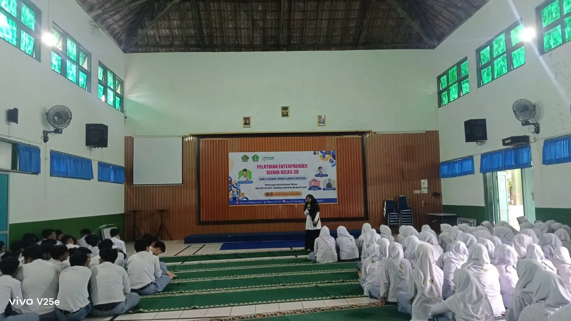 Sosialisasi Character Building Kelas XII MAN 5 Sleman, Dorong Pembentukan Karakter lewat Mini Vlog P5