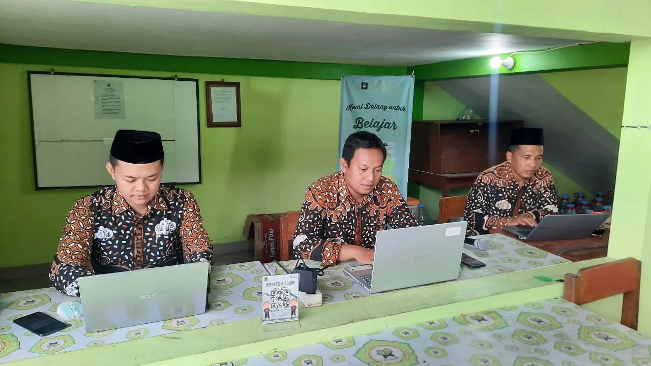 Di Balik Stabilnya Sistem AAS, Ada Admin JMD MTsN 9 Sleman yang Siaga Tanpa Henti