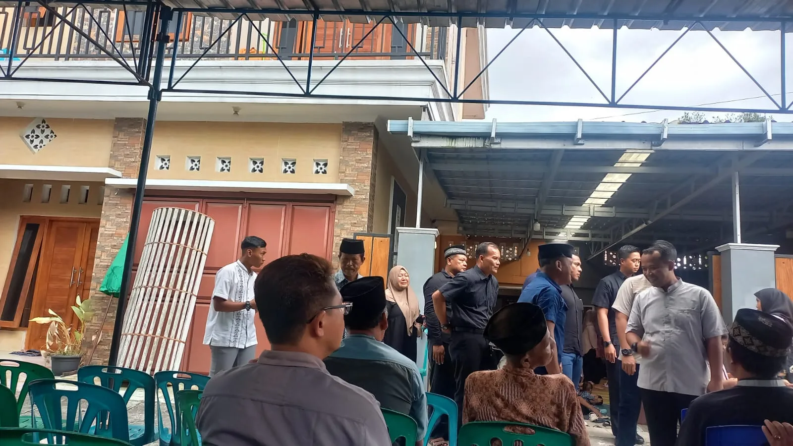 Ketika Duka Menyapa, MTsN 3 Sleman Hadir Menguatkan