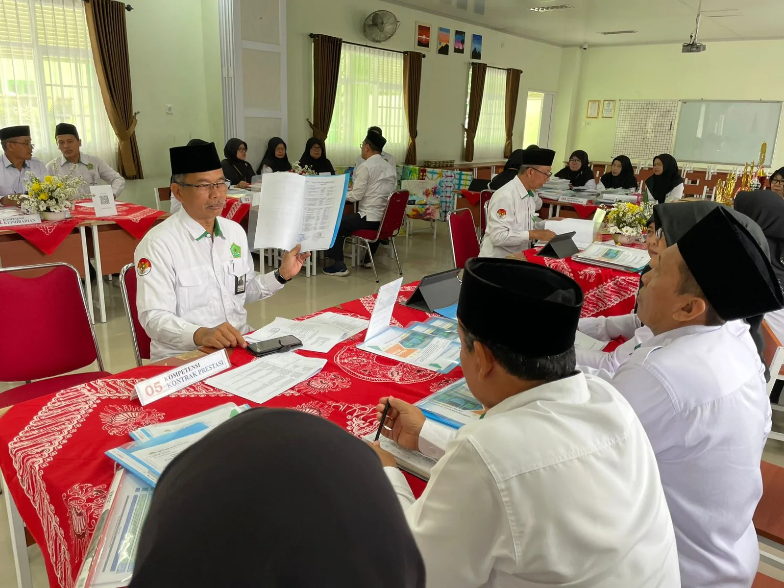 PKKM 2025: Kepala Madrasah Paparkan Capaian, Program, dan Inovasi MTsN 4 Sleman