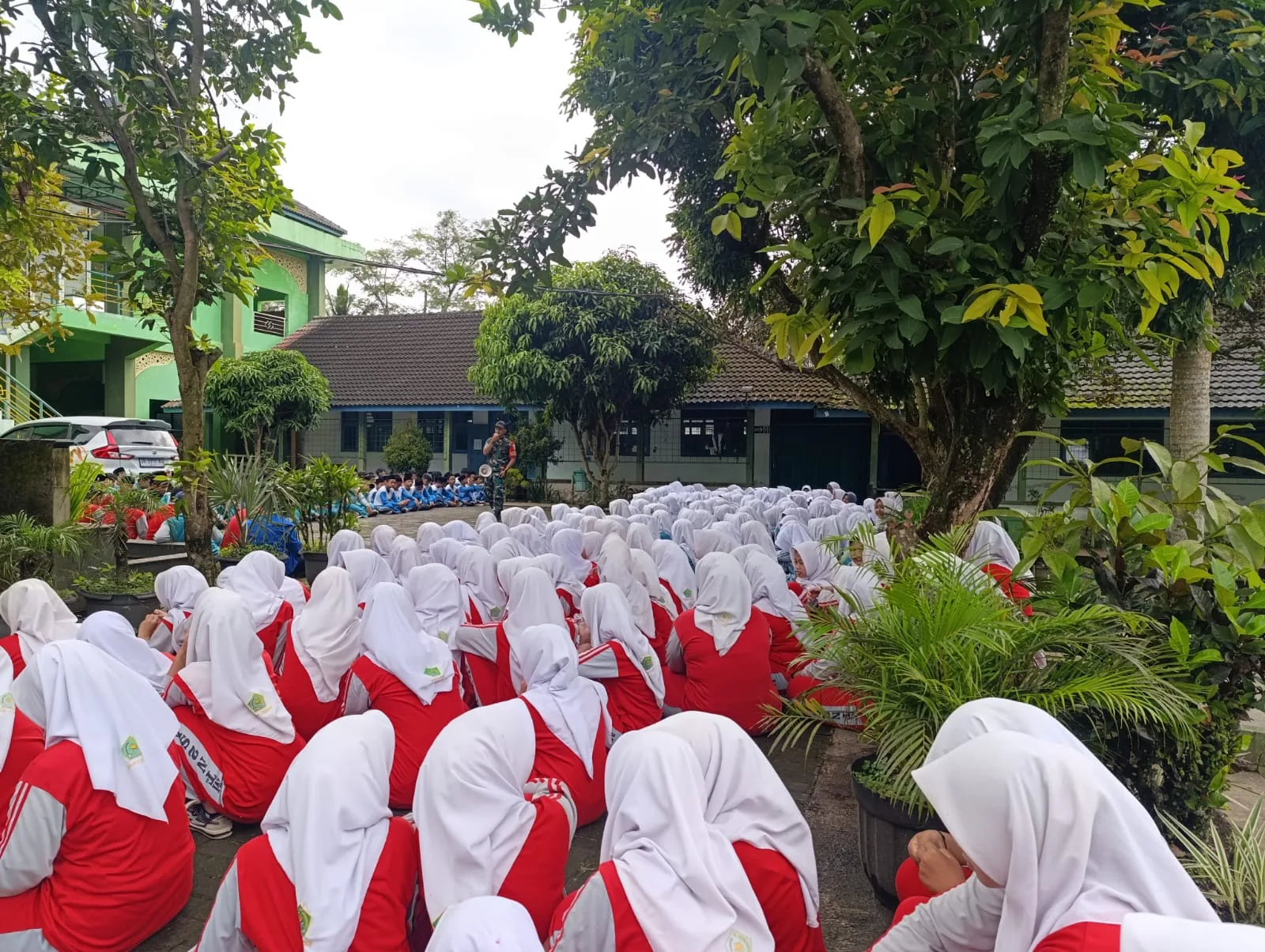 Bentuk Siswa Tertib dan Tangguh, MTsN 2 Sleman Adakan Pendidikan Kedisiplinan Bersama Koramil Tempel