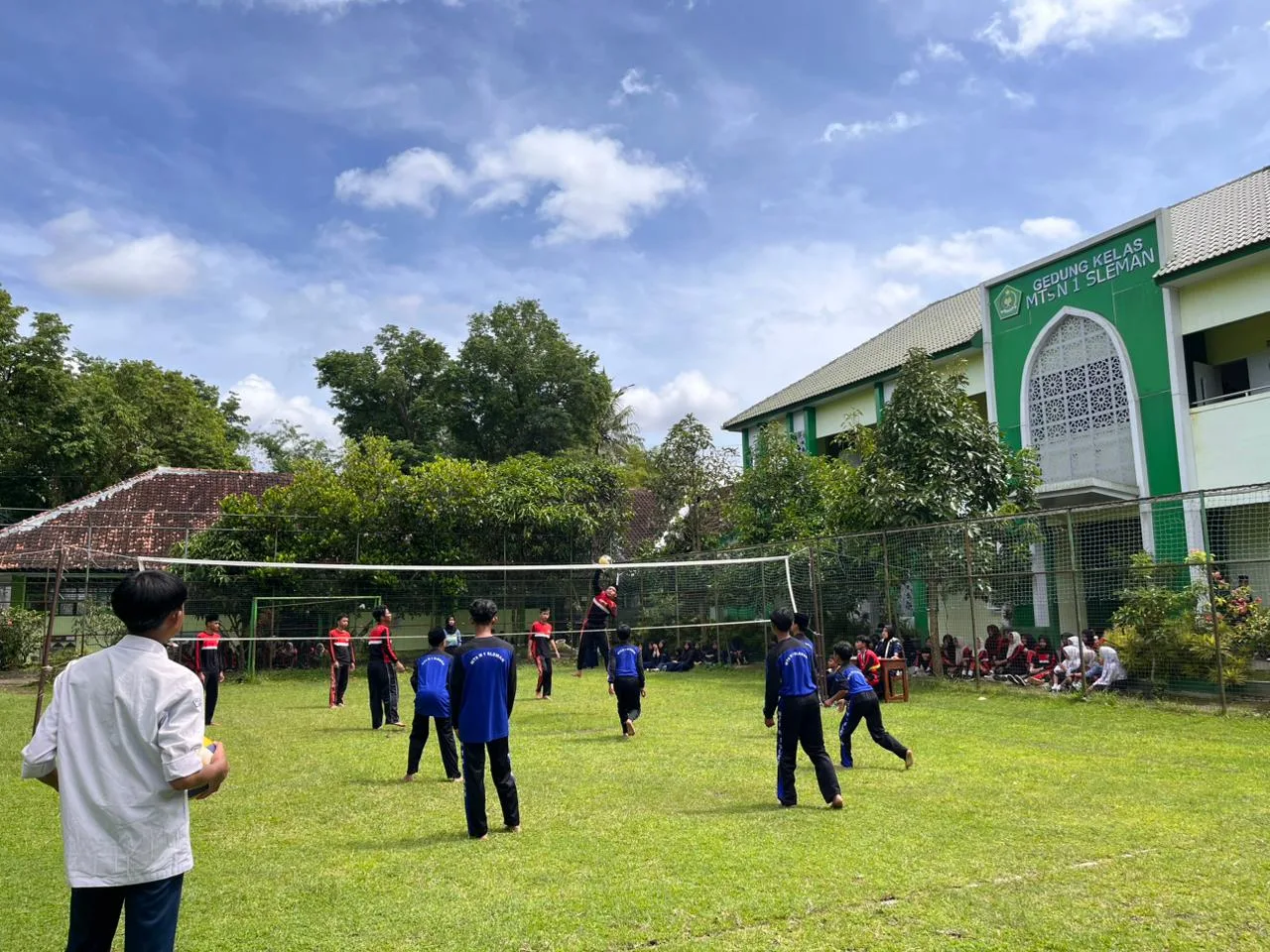 Classmeeting MTsN 1 Sleman Meriahkan Akhir Semester dengan Beragam Lomba