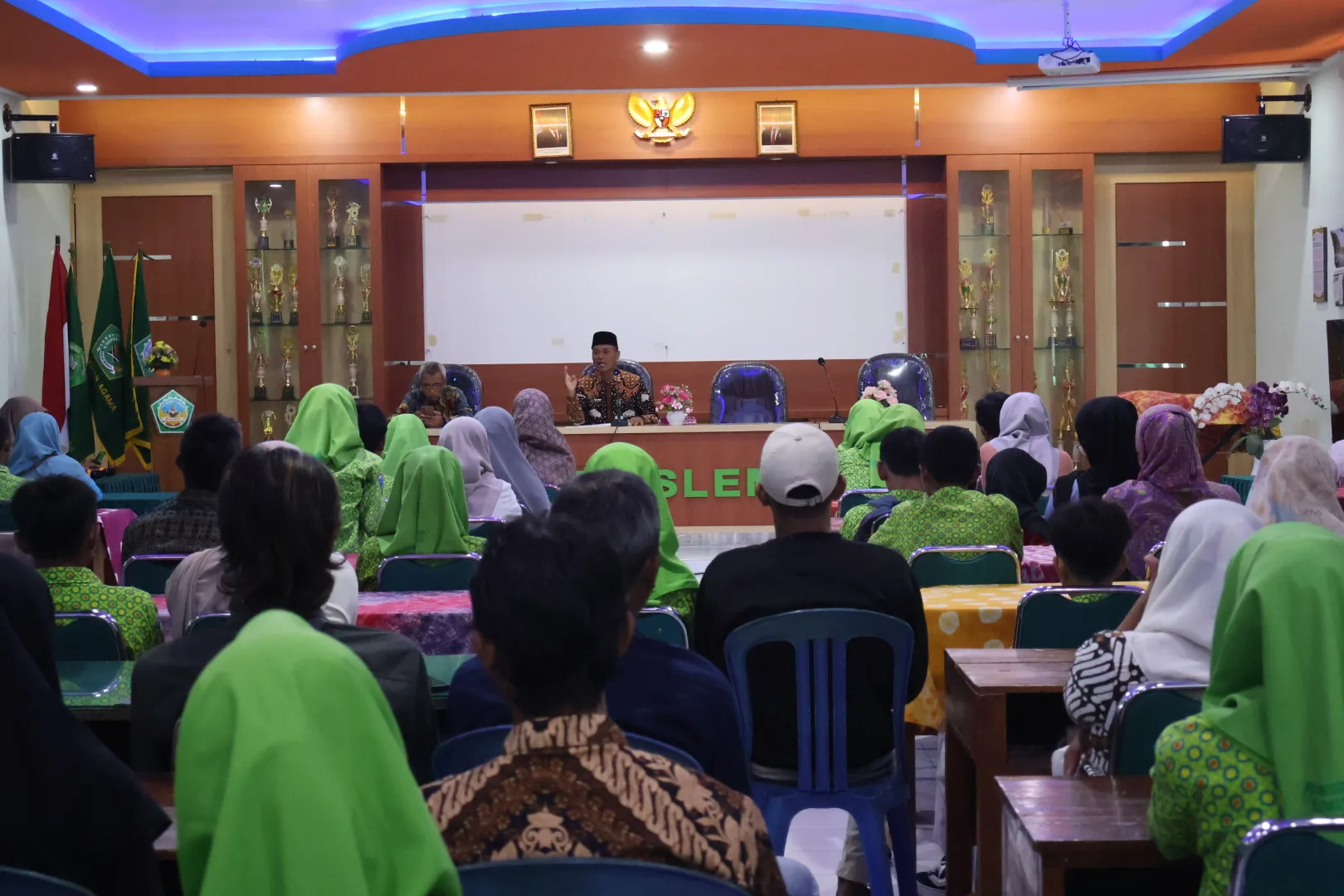 MTsN 8 Sleman Gelar Sosialisasi dan Pentasyarufan Beasiswa Dikdas 2025
