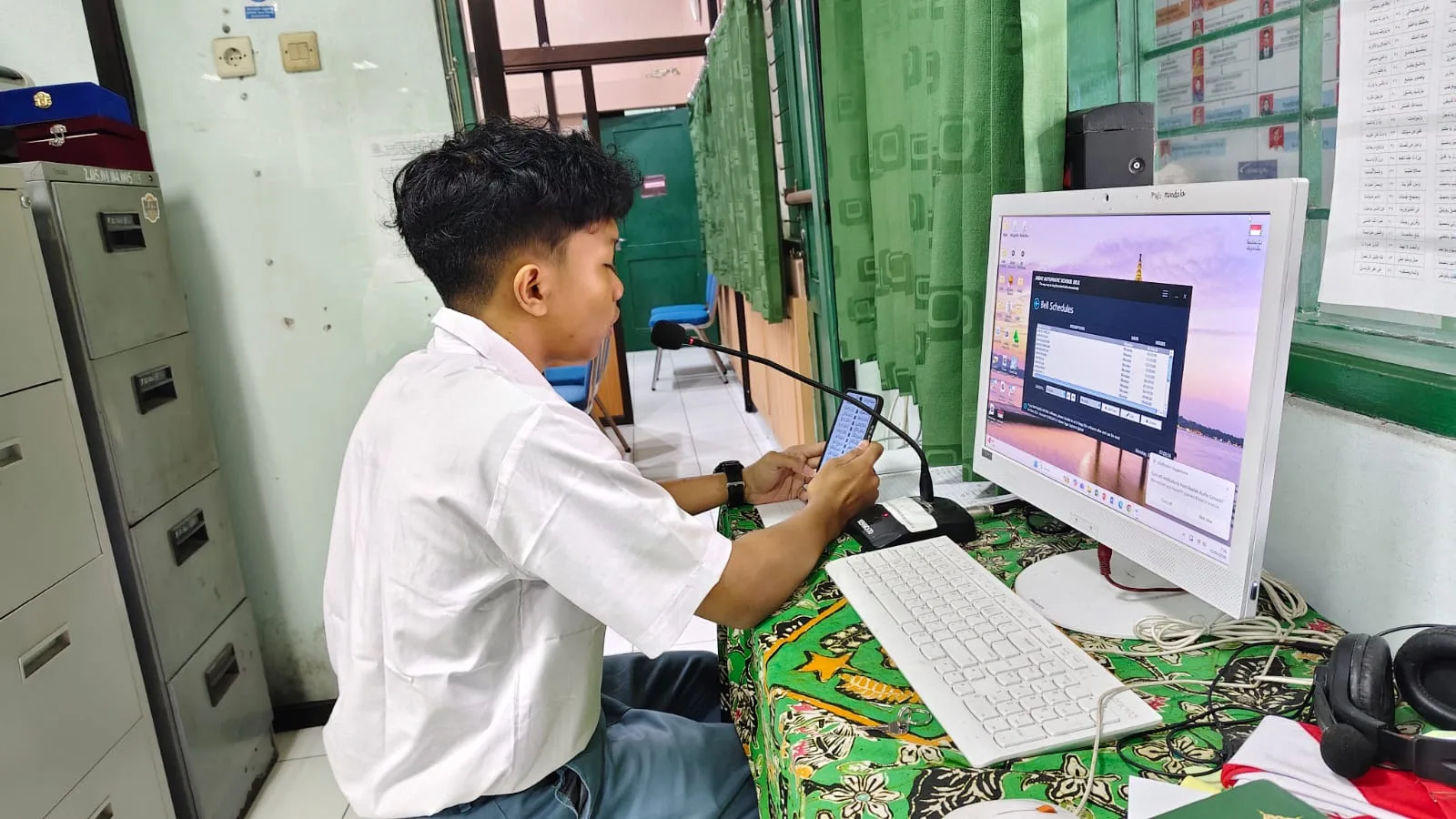 Senin Bersinar Warnai Awal Semester Genap di MAN 2 Sleman