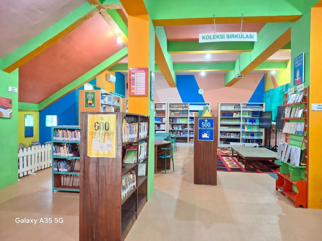 Tata Ulang Ruang dan Sock Opname, Perpustakaan Bahrul Ilmi MAN 2 Sleman Siap Sambut Semester Baru