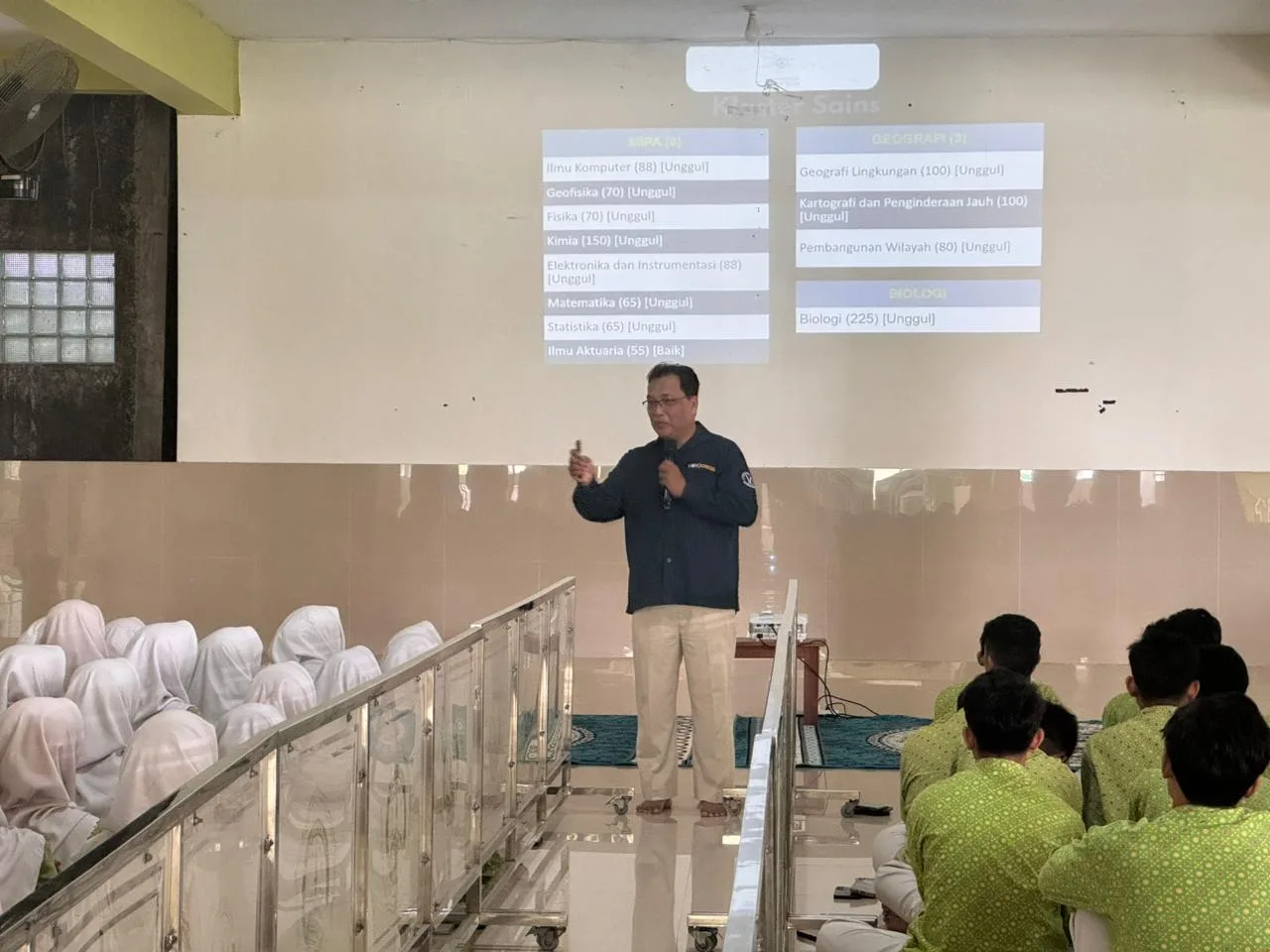 Guru Besar Kedokteran Hewan UGM Bekali Peserta Edufair #8 MAN 3 Sleman Strategi Sukses Masuk Perguruan Tinggi