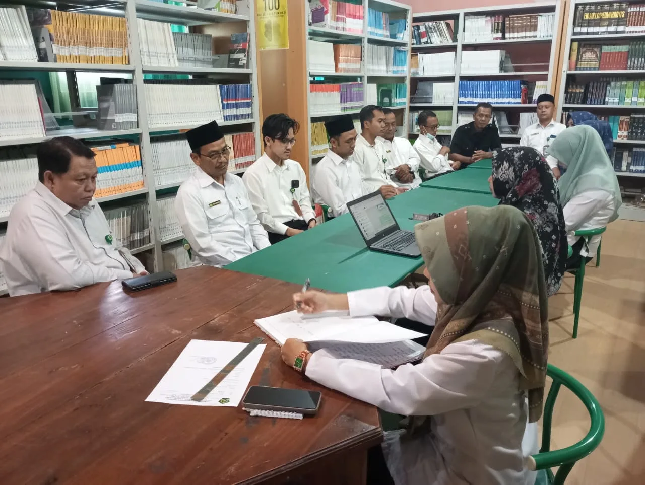 Rapat Koordinasi Tata Usaha MAN 2 Sleman: Perkuat Sinergi, Tingkatkan Layanan