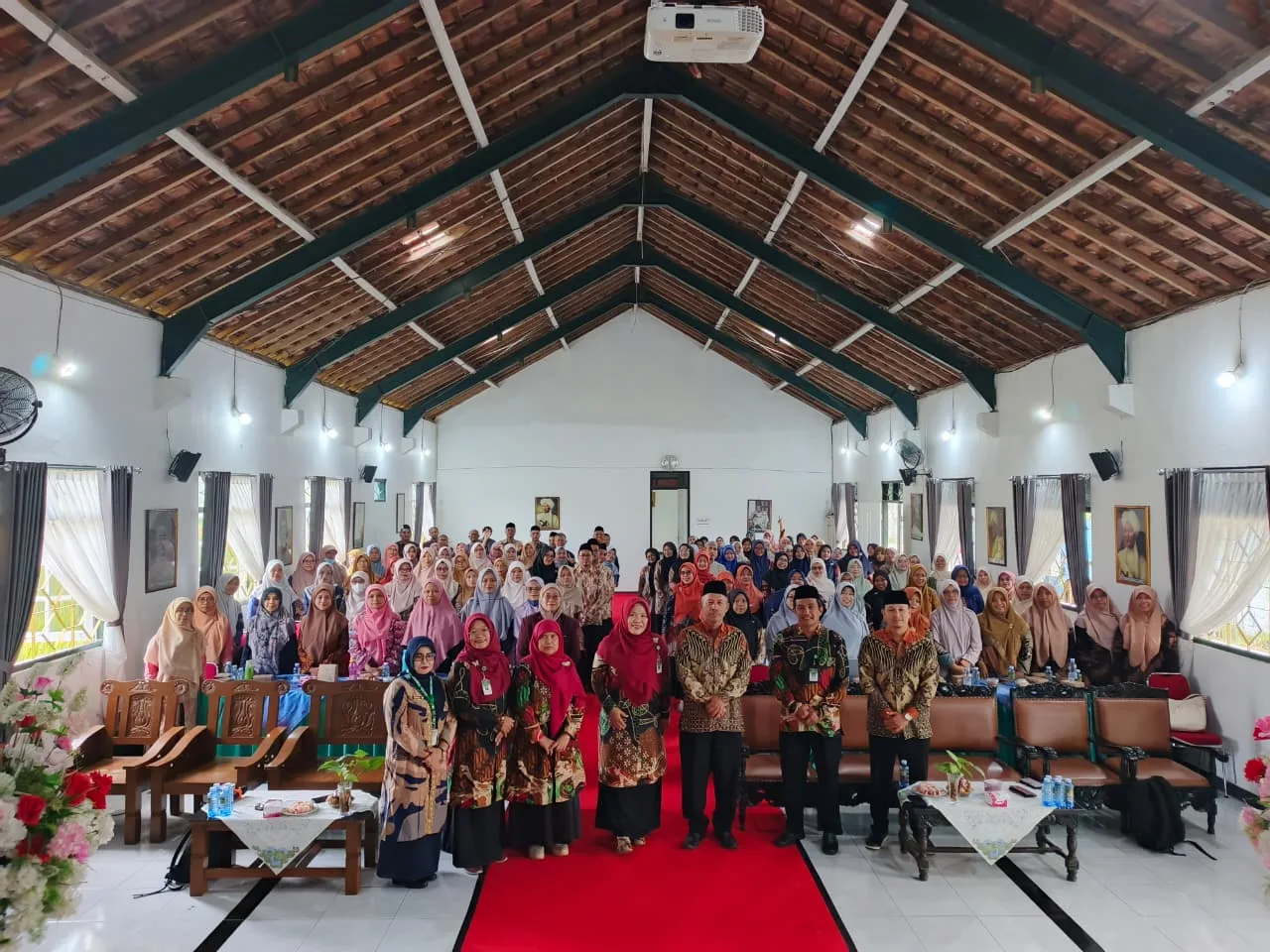 Guru Madrasah Bahagia Wujudkan Implementasi KMA 1503 pada Fase C