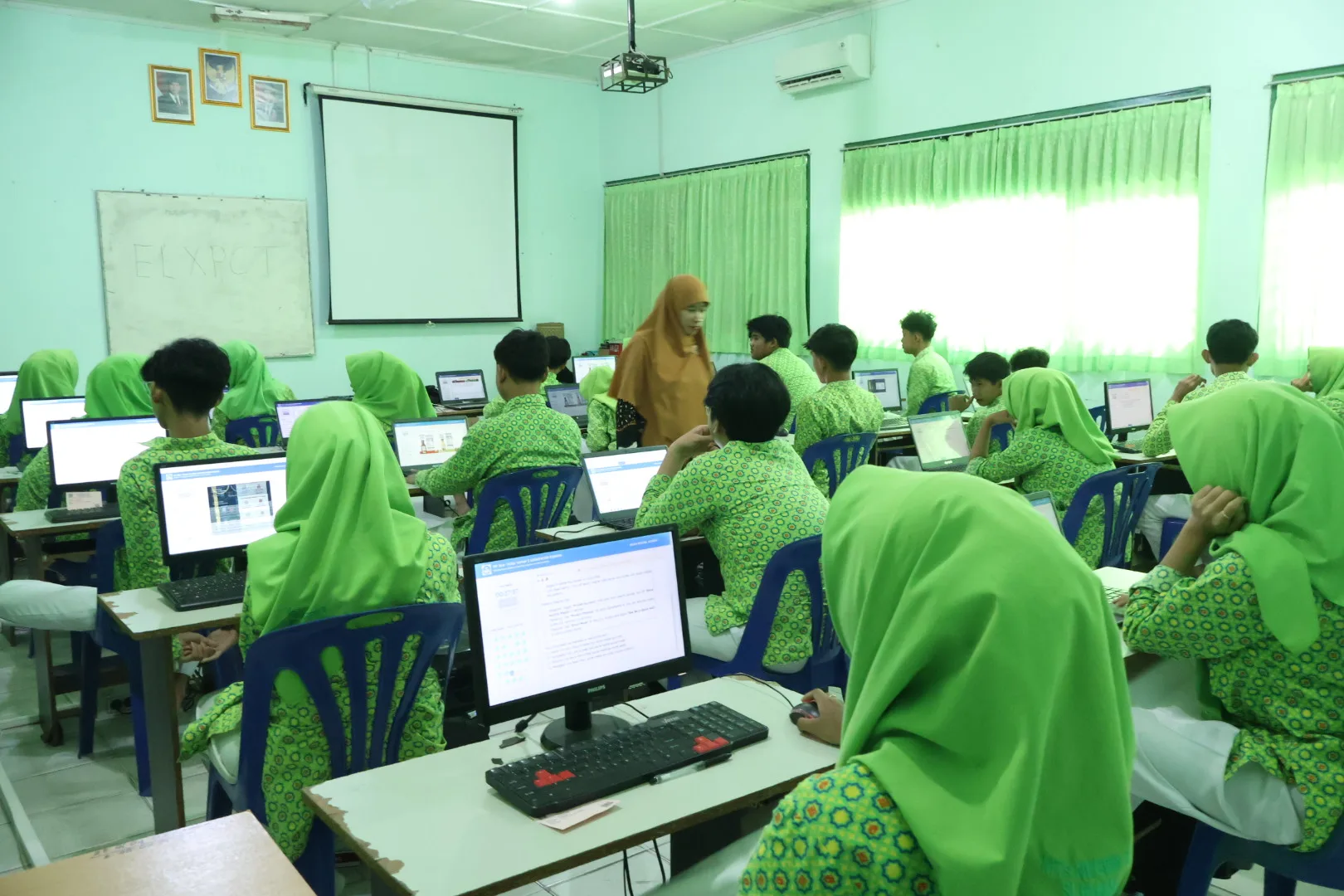 Siswa Kelas IX MTsN 8 Sleman Jalani Hari Ketiga PPTKAD Tahap 2 Kabupaten Sleman