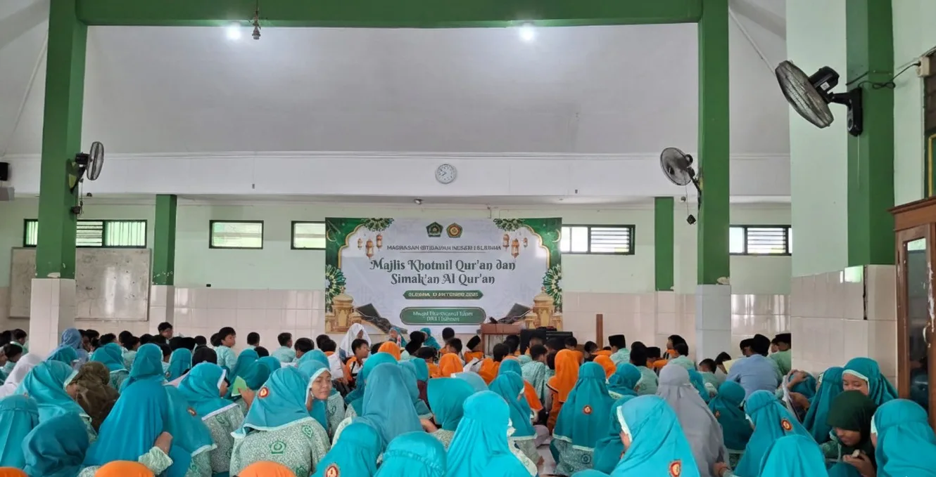MIN 1 Sleman Gelar Kegiatan Pembelajaran Kokurikuler Simak’an Al-Qur’an di Masjid Muntasirul Ulum