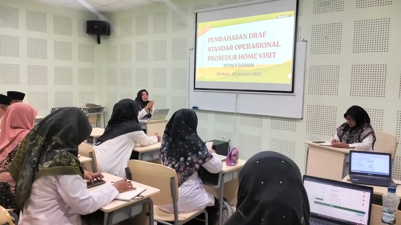 MTsN 9 Sleman Hadirkan Wali Kelas dan Guru BK Susun SOP Penanganan Kasus Siswa