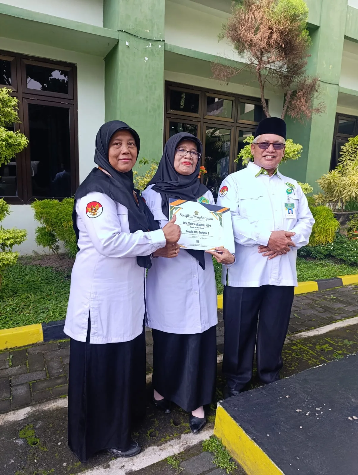 Mengharumkan Nama Madrasah, Kepala MTsN 2 Sleman Raih Terbaik 1 PKKM Tingkat Kabupaten