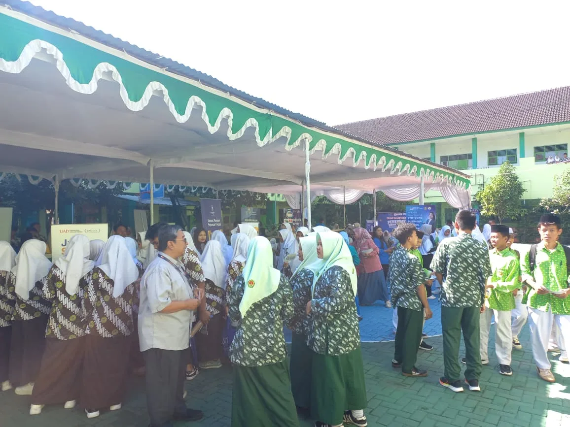 Siswa MAN 3 Sleman Meriahkan Alisaman Edufair #3 Tahun 2026 di MAN 1 Sleman