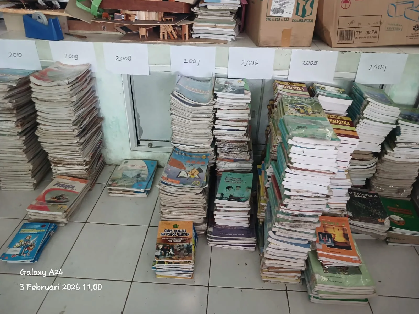 Penataan Koleksi Perpustakaan Amarta, MAN 5 Sleman Lakukan Penghapusan Buku Lama