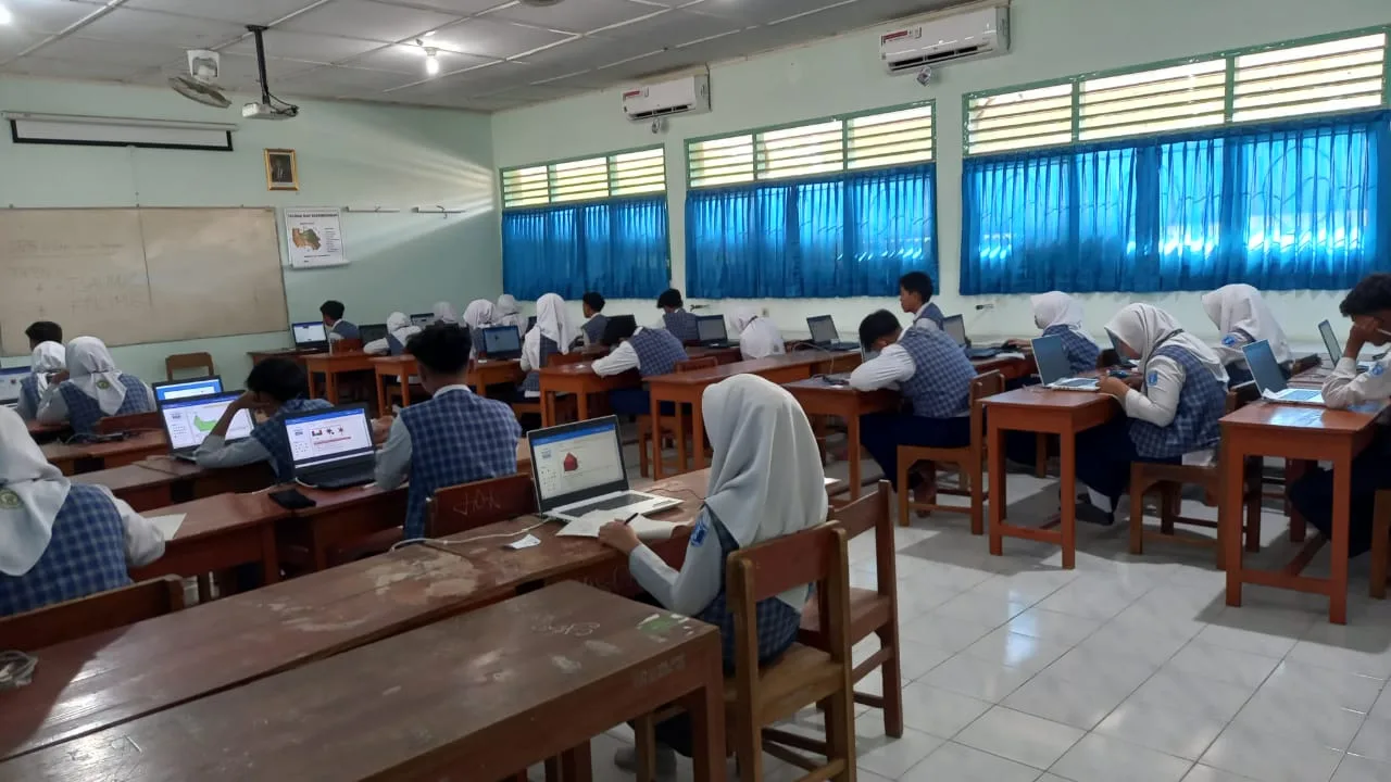 Siswa Kelas IX MTsN 9 Sleman Ikuti Ujian PPTKA- TKAD DIY Hari Pertama