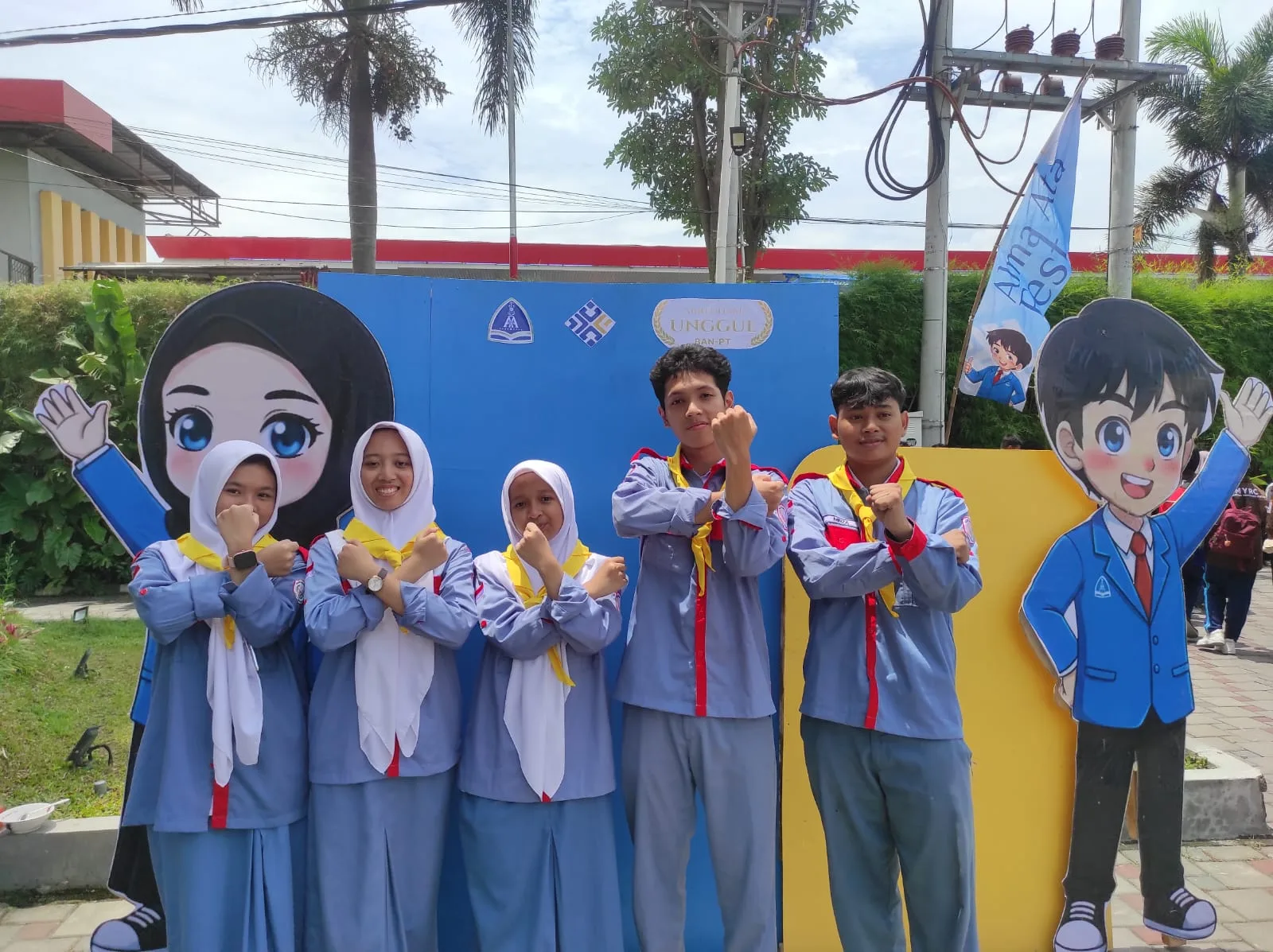 Latih Kepemimpinan dan Kerja Tim, PMR MAN 2 Sleman Ikuti Lomba Simulasi Pertolongan Pertama