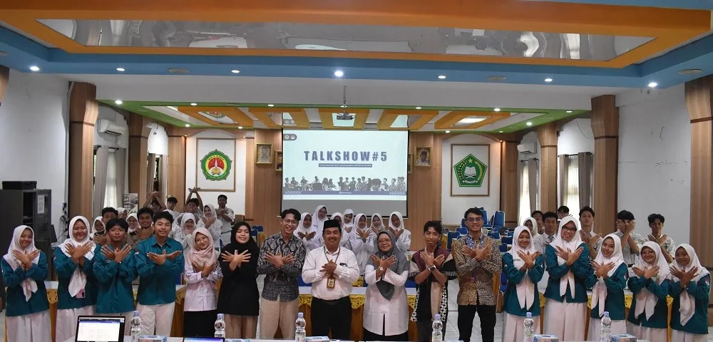 MRC MAN 3 Sleman Hadirkan Talkshow #5: Menumbuhkan Minat Karya Tulis Ilmiah dan Bisnis