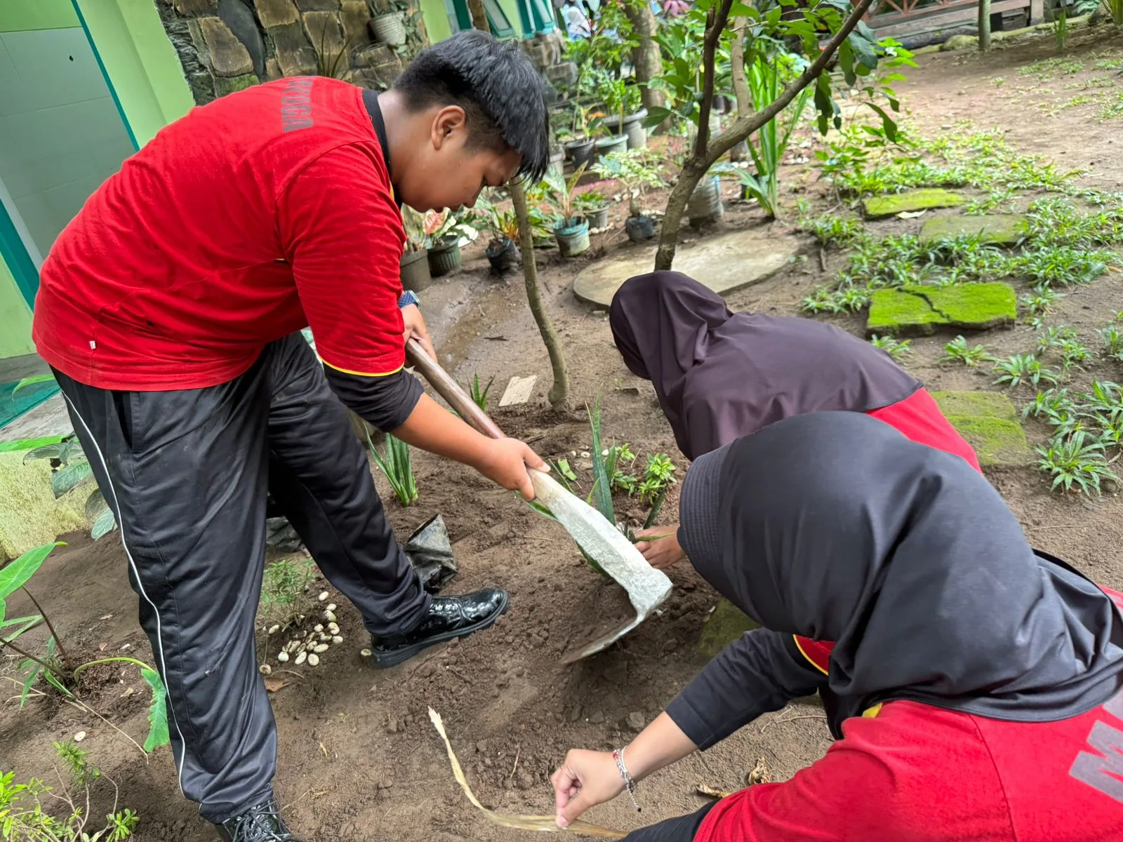 Program GEMILANG, Langkah Nyata MAN 3 Sleman Wujudkan Madrasah Bersih dan Sehat