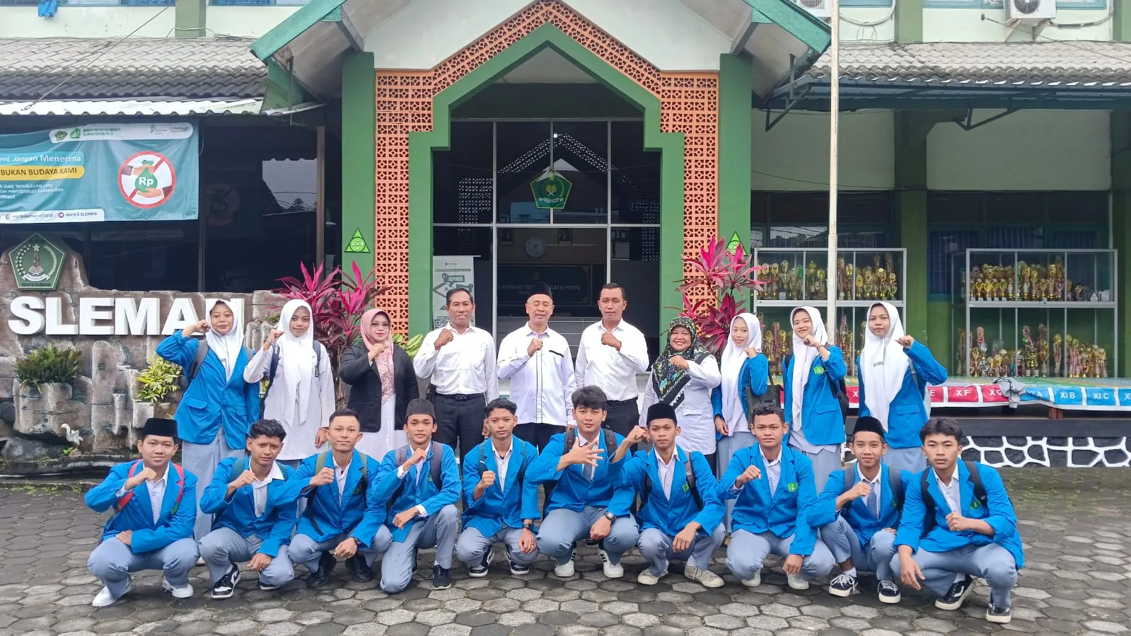 Siswa MAN 5 Sleman Ikuti Seleksi Apprenticeship Richeese Factory 2026