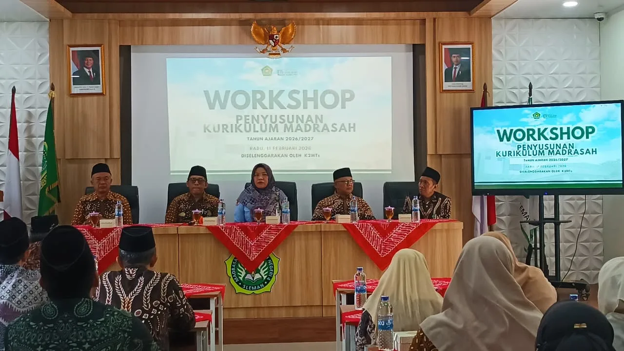 Menuju Kurikulum Unggul, MTsN 2 Sleman Ikuti IHT Penyusunan Dokumen